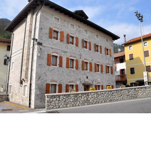 Locazione Turistica Albergo Diffuso - Cjasa Fantin