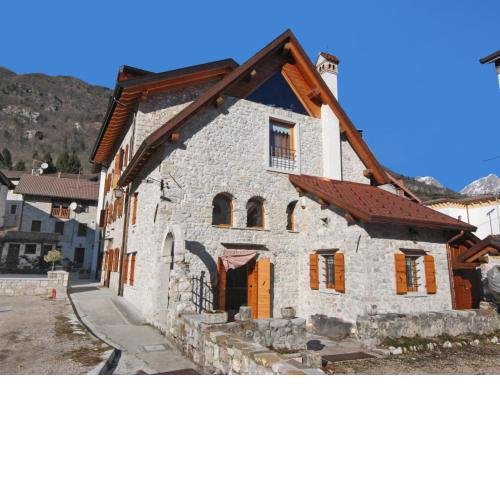 Locazione Turistica Albergo Diffuso - Cjasa Ustin-1