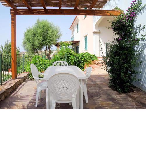 Locazione Turistica Borgo Le Logge trilo - BUD112