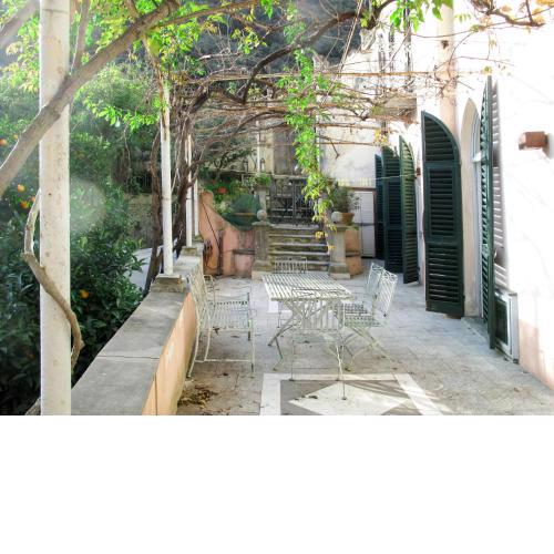 Locazione Turistica Camelot - FLG204