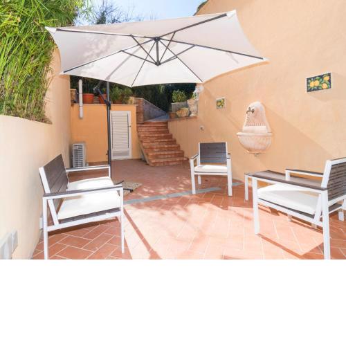 Locazione Turistica Holiday House Genoveffa