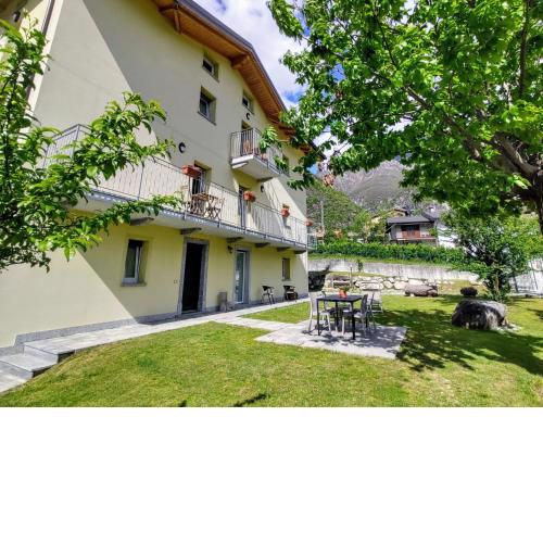 Locazione Turistica I Gemelli della Val Codera - LMZ152