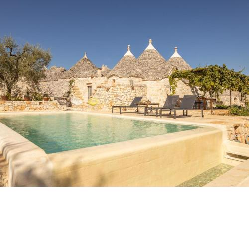 Locazione Turistica Trullo Pool a Sfioro
