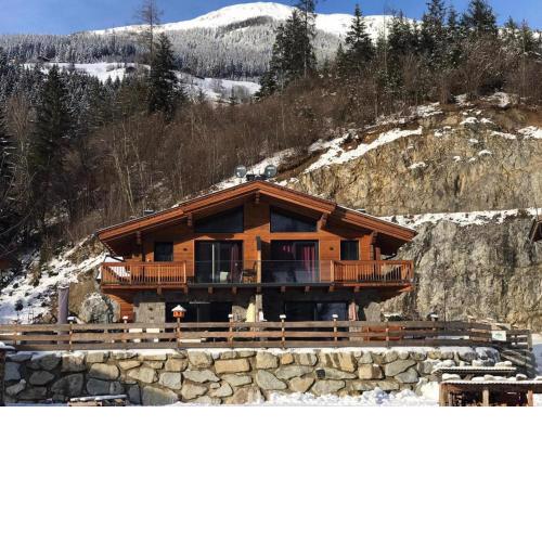 Lodge Amanda