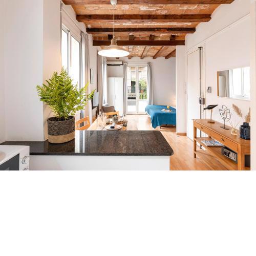 Lodging Apartments Barceloneta Beach Studio 12