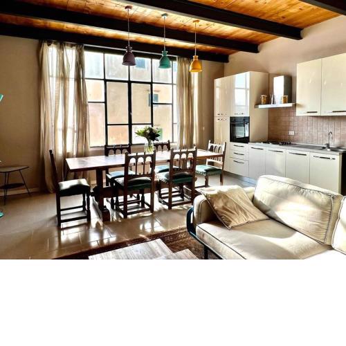 LOFT CIANOSI - Appartamento nel cuore di Livorno