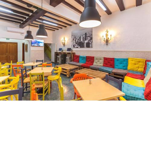 LOFT Hostal