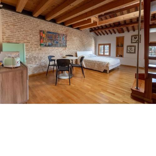 Loft Mirano Uno (Alloggi alla Campana)