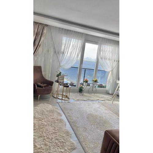 LOFT WITH SEA VIEW IN ISTANBUL