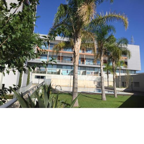 Loft with terrace 24m2, swimming pool and garage