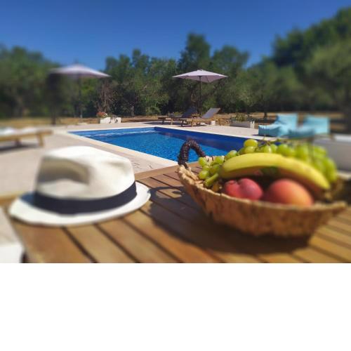 Loggos Summer House