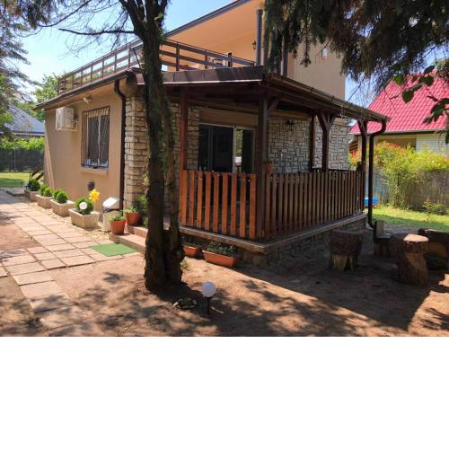 Lomb Apartman - Gárdony