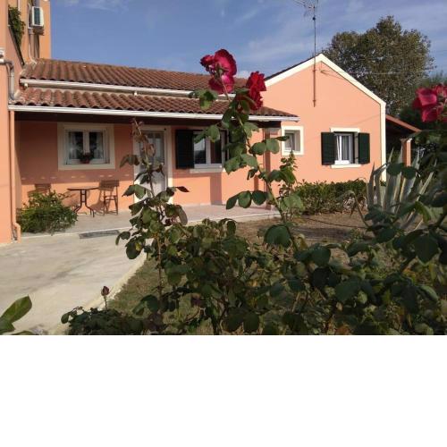 Lonelia's Family Homes