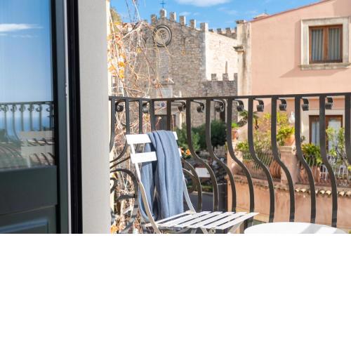 Longo Suites
