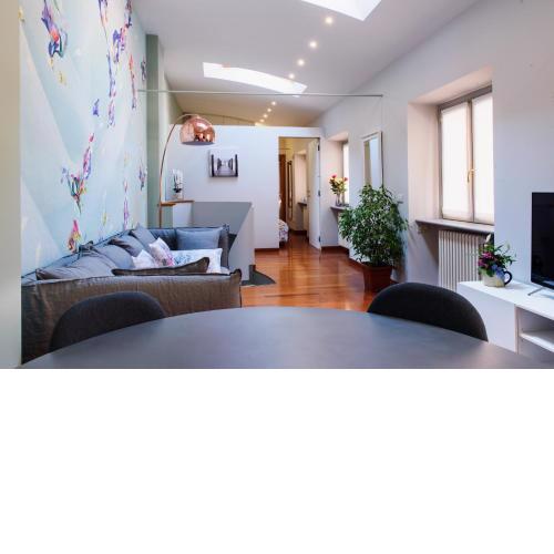 Lora Center Apartment