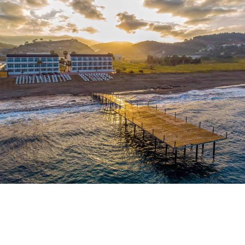 Lord Marina Hotel & Bungalows