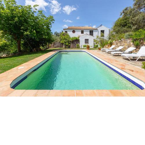 Los Algarrobos Gaucin