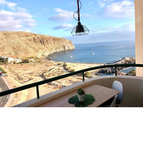 Los Cristianos Stunning Ocean View,wi-fi,Costamar