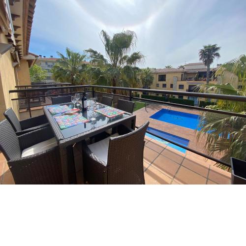 Los delfines, Lloguer 3.0, swimming pools , near the beach and with parking