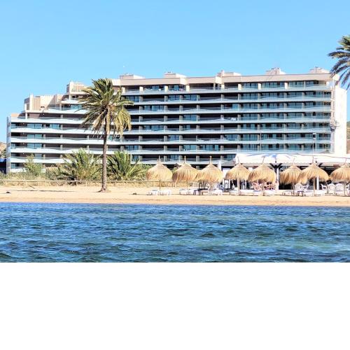Los Flamencos Sea View Apartment