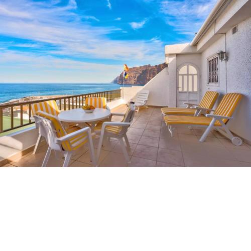 Los Gigantes Sea View