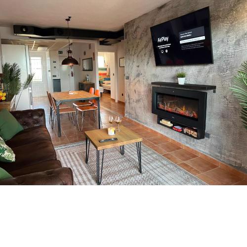 Los Nietos Apartment