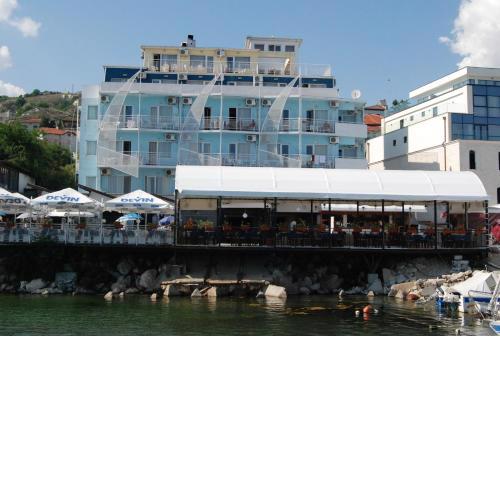 Lotos Hotel