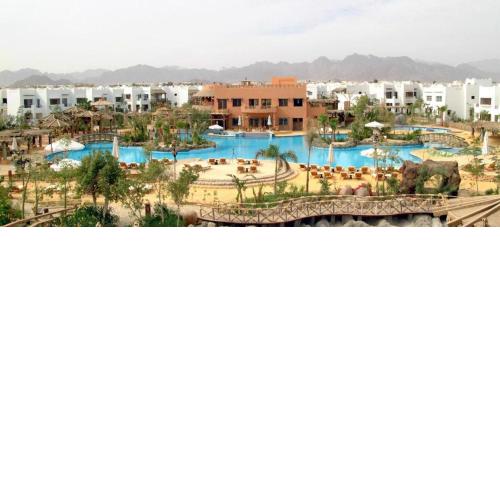 Lots of charm in Delta Sharm 1Bbr
