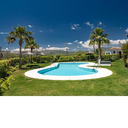 Lotus 2401 - Beautiful apartment with pool & sea view