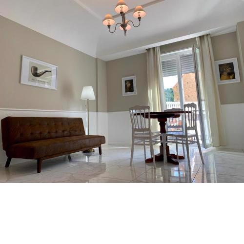Louis XXII Art&Relais