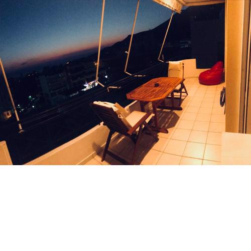 Loutraki’s Balcony