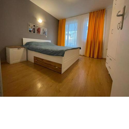 Lovely 1 bedroom apartment by the city centre