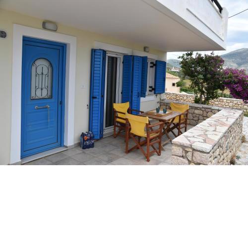 Lovely 1-bedroom apartment in front of sandy beach
