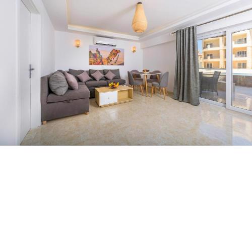 Lovely 1-Bedroom Apartment in Selena Bay, Pool & Beach