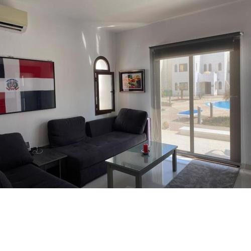 Lovely 1-bedroom apartment with pool view in Diar el Rabwa