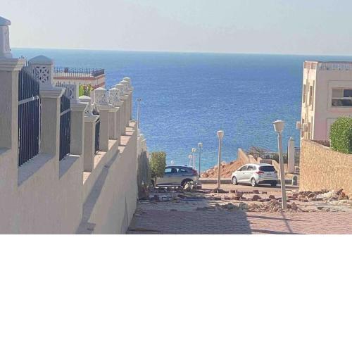 Lovely 2- bedrooms in private villa
