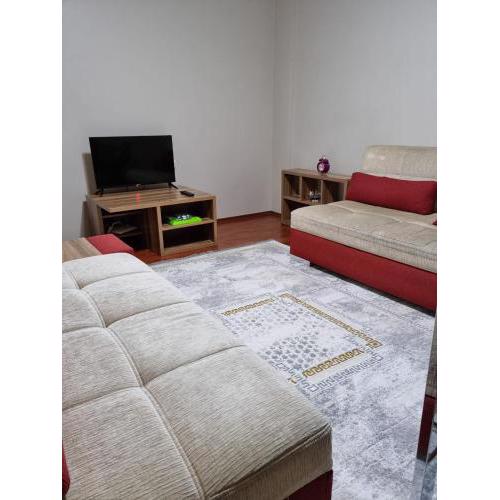 Lovely 2 bedroom flat in the center