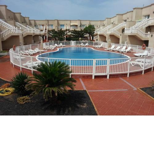 Lovely 2 Bedroom Holiday Apartment in Central Caleta de Fuste