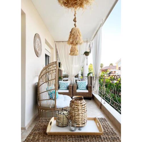 Lovely 2br apartment 30m from the beach