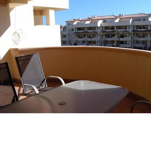 Lovely 3 bedroom, 3 bathroom Penthouse with Pool in Roquetas num1