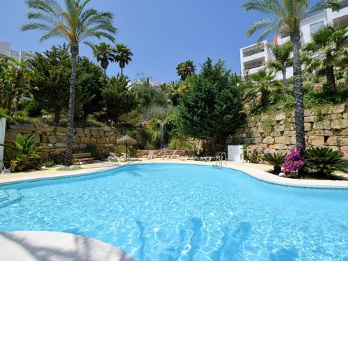 Lovely apartment in Alhaur n el Grande with terrace
