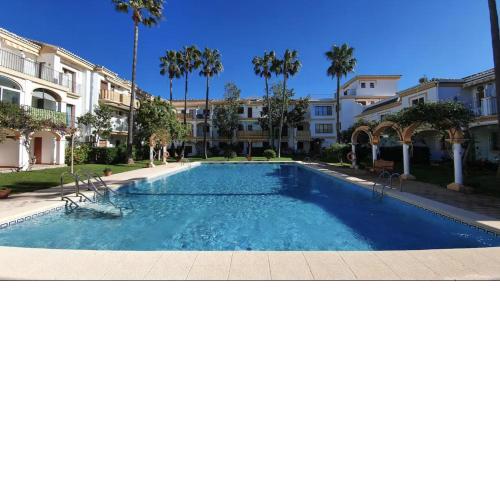 Lovely Apartment in Denia; El Patio