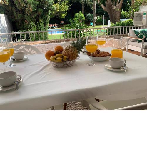 Lovely apartment marbella center garden views 130