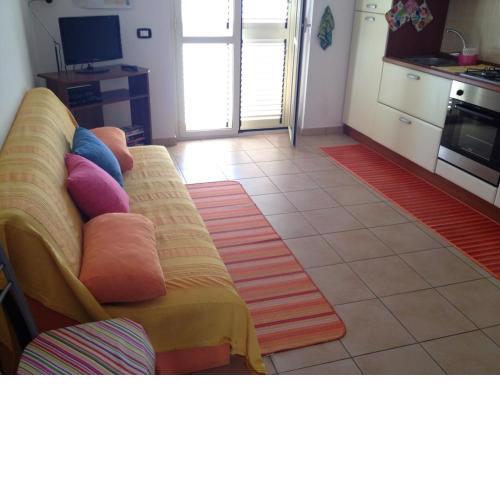 Lovely apartment with pool in Calabria sleeps 4