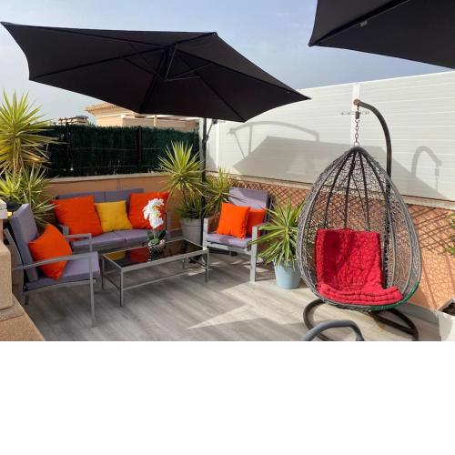 Lovely apartment,Private roof terrace,BBQ & pool