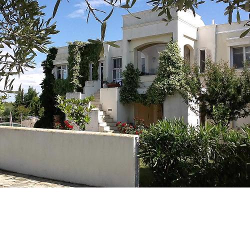 Lovely apartm.near airport