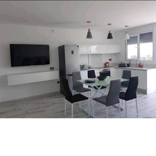Lovely Beach House with Terrace San Juan Alicante