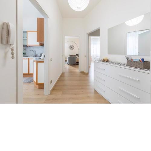 Lovely, charming and quiet apartment in the centre air conditioned and purified with ozone treatment