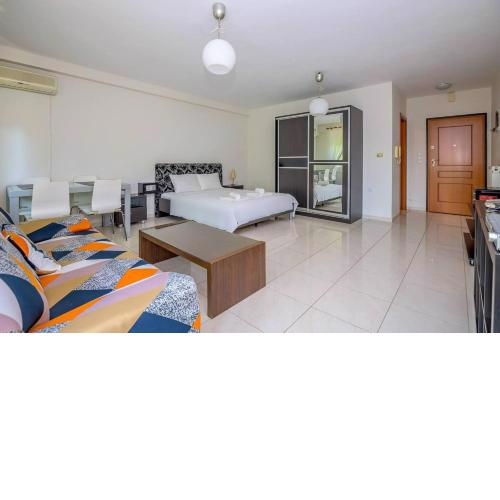 Lovely cozy discrete Apartment in orestiada
