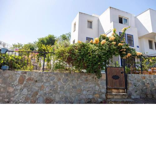 Lovely Family House with Terrace in Bodrum